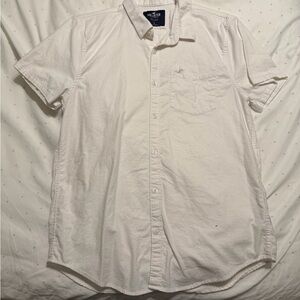 Hollister Men's Casual White Button Down Shirt